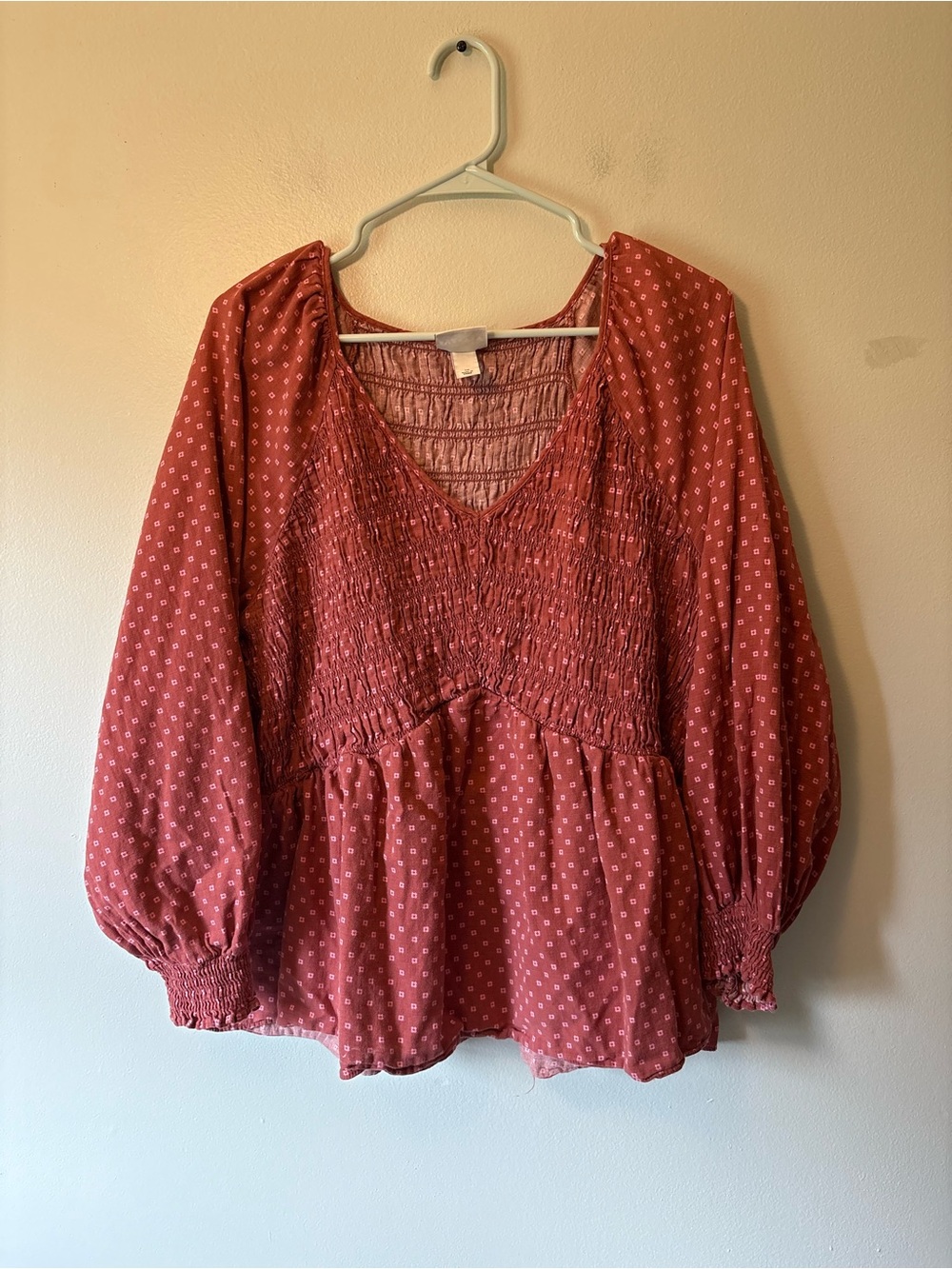 Ava & Viv Boho Pink Smocked V-Neck Long Sleeve Top, Size 1X Women’s